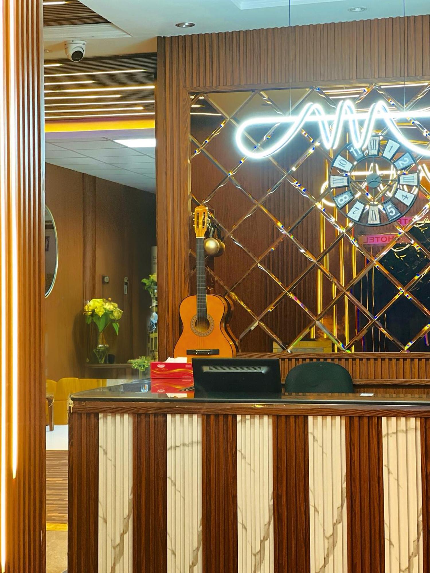 Al Ahrar Hotel Dubai Luaran gambar